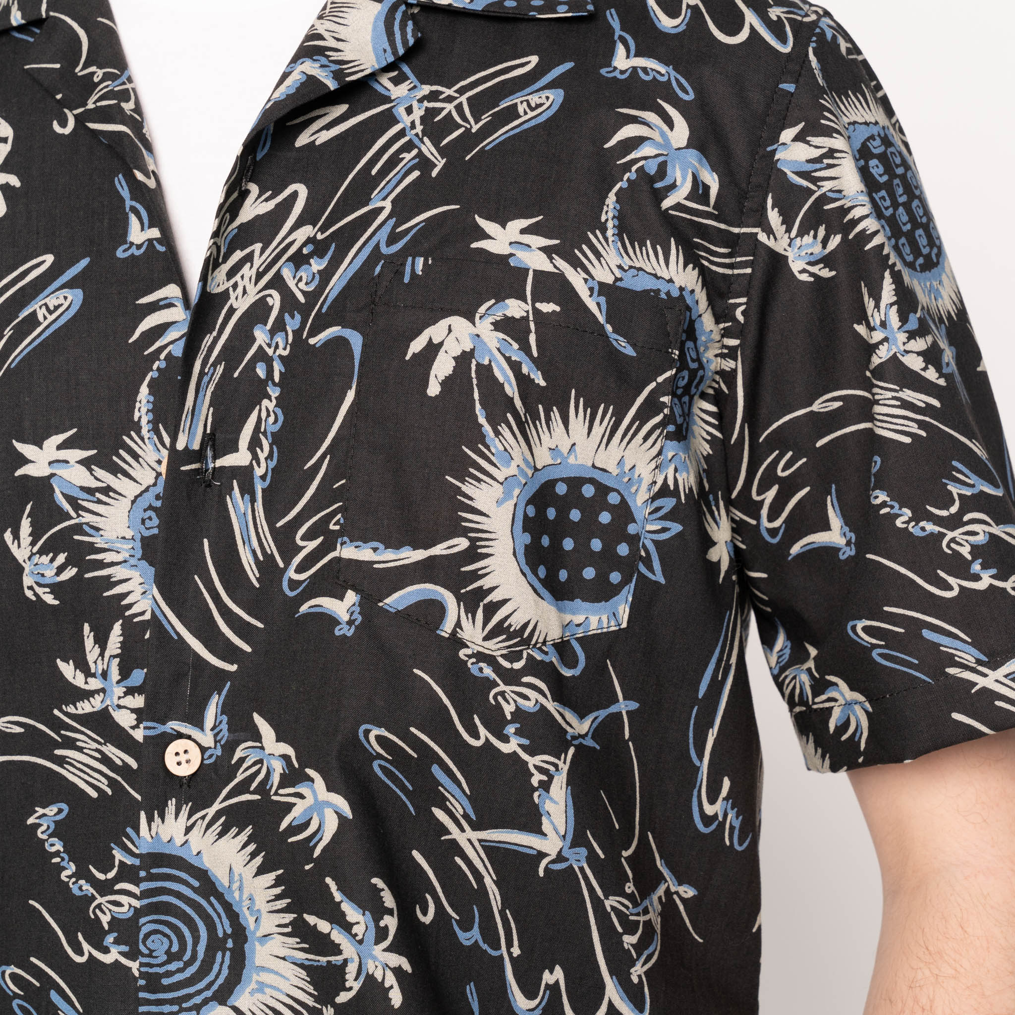 Aloha Shirt - Waikiki Waves - Black - Image 5