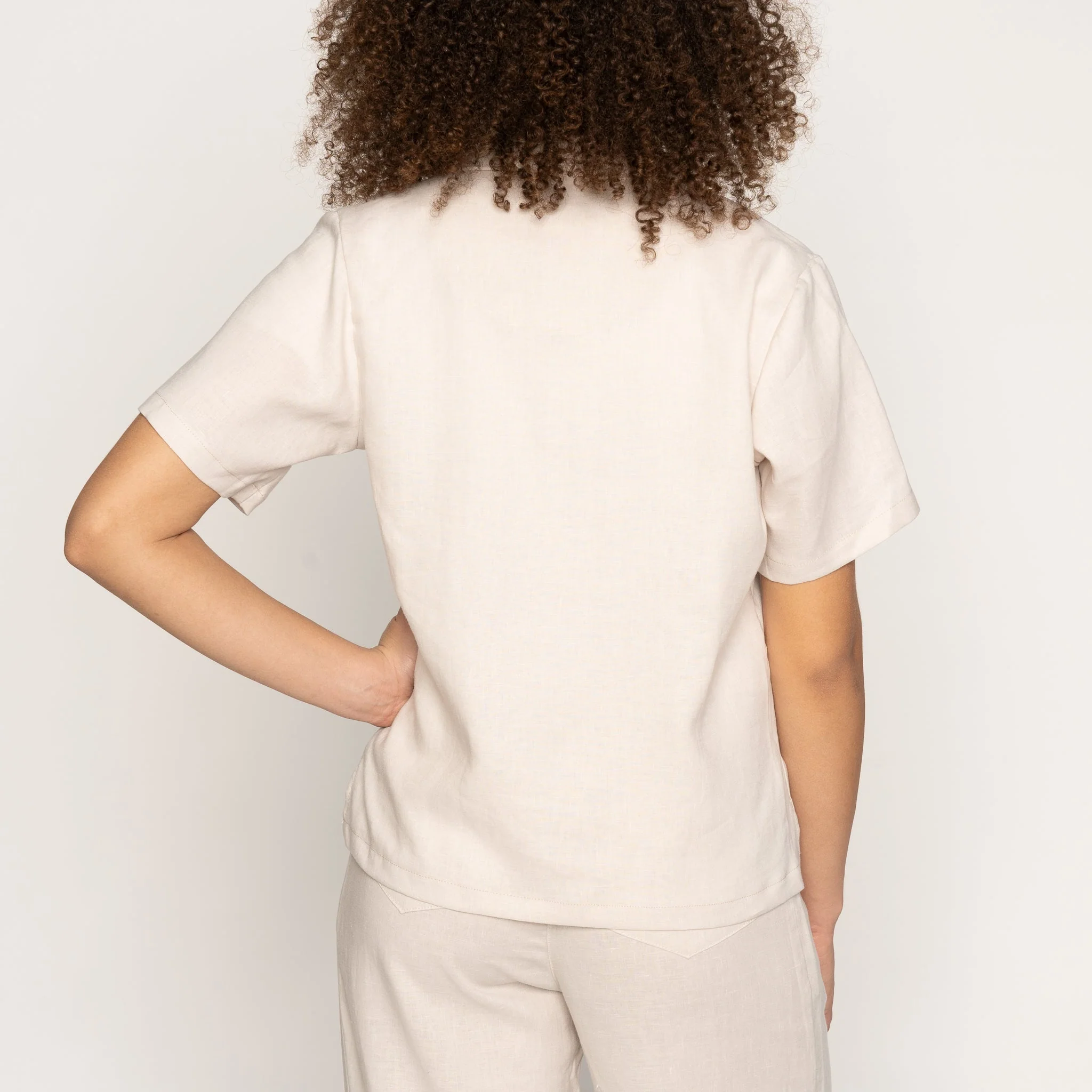 Camp Collar Shirt - French Linen Fine Canvas - Ecru - Image 3