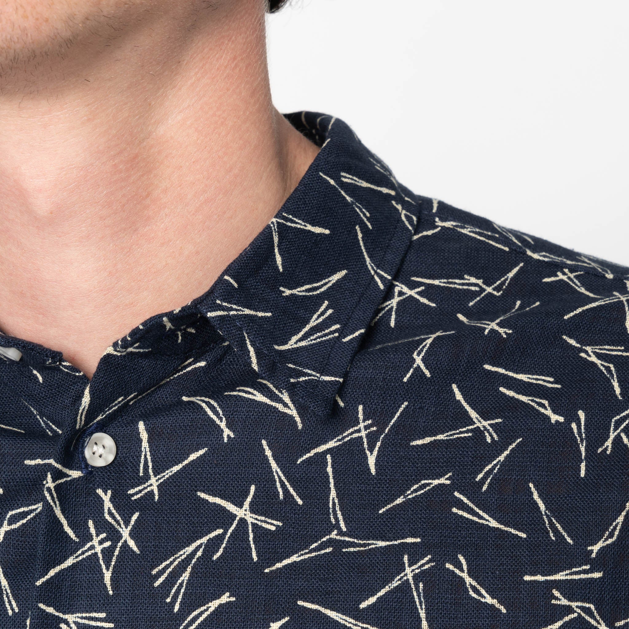 True Shirt - Matsuba Pine Needles - Indigo - Image 6